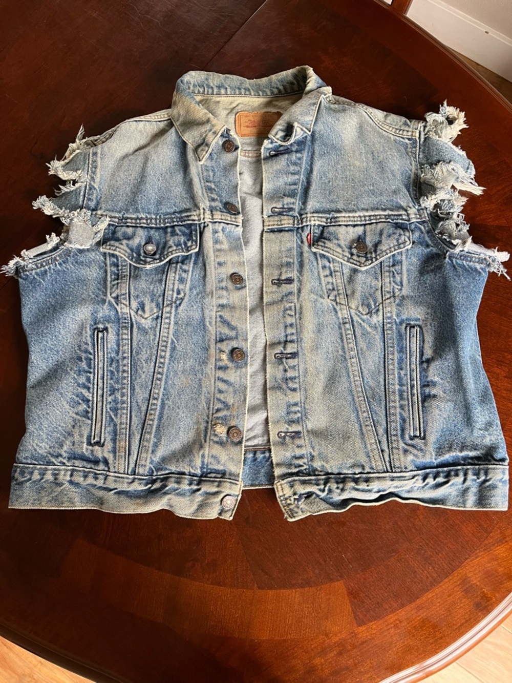 Levi's Vintage 80s 90s 70506-0216 Frayed Shoulder 100% Cotton Denim Vest 48R